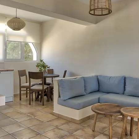 Apartmanhotel Erietta Ciliví