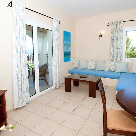 Lejlighedshotel Erietta 4*