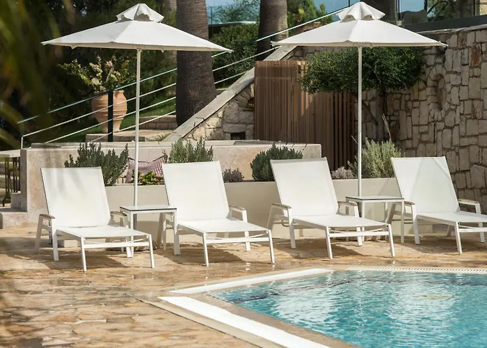 Aparthotel Erietta 4*